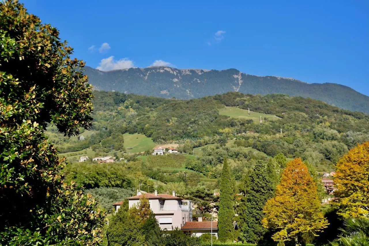 Guest house Casa Alpha Hotel Vittorio Veneto