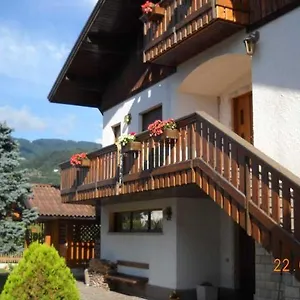 Bed & Breakfast L'isola Delle Rose, Sovramonte