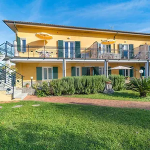 residence-gli-olmi-goelba.it-tuscanyhotel.com/